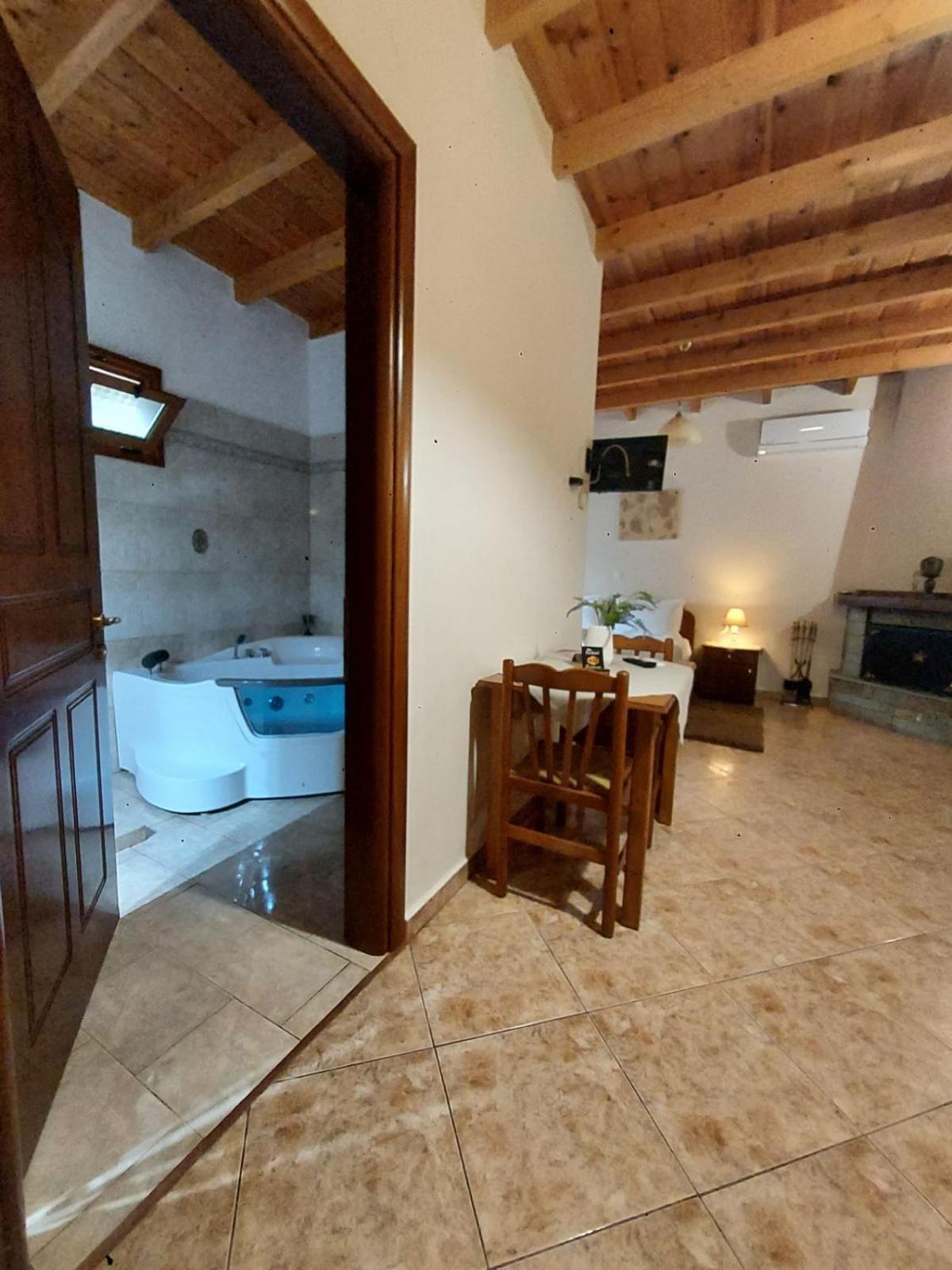 Guesthouse Platon Όρμα Εξωτερικό φωτογραφία