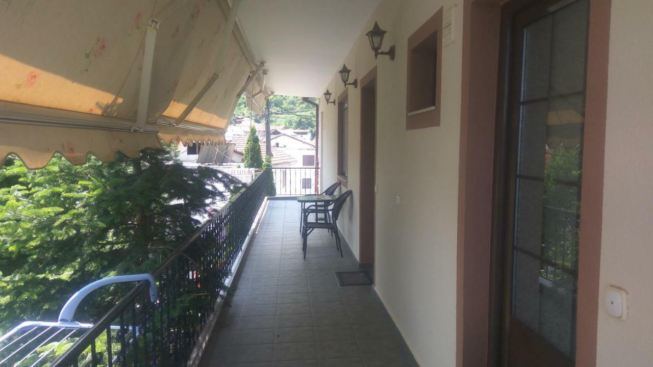 Guesthouse Platon Όρμα Εξωτερικό φωτογραφία